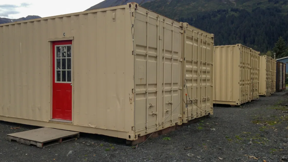 Kontainer Modular: Pengertian, Jenis, dan Cara Menyusunnya Menjadi Bangunan
