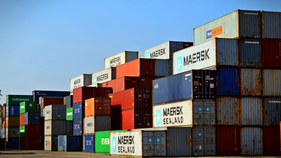 Jual Beli Container Bekas: Panduan Lengkap dari Memilih Unit sampai Pengiriman